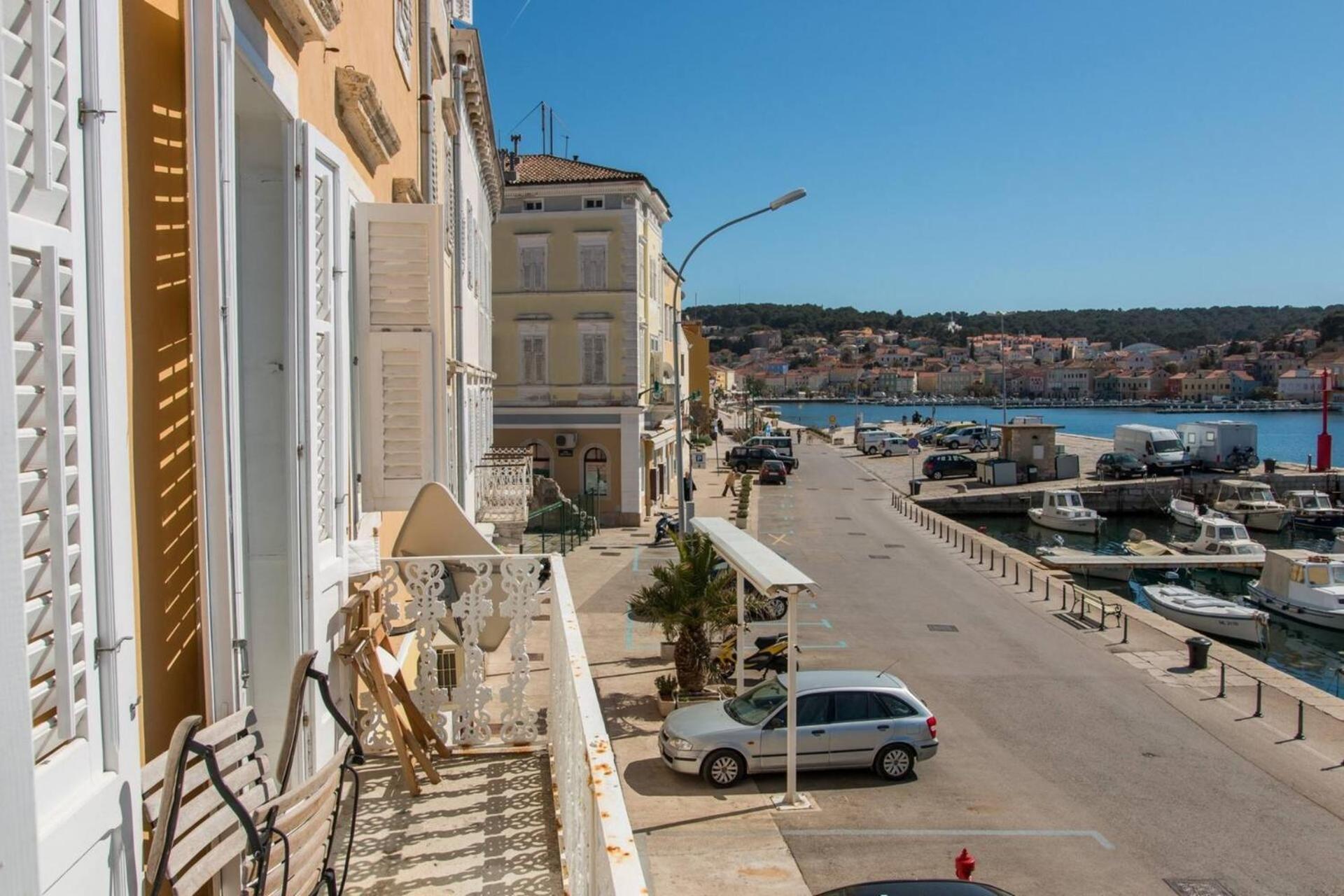 Hotel Vindobona Mali Lošinj Esterno foto